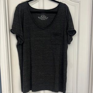 Torrid Classic Fit V-neck Charcoal Short Sleeve Pocket Tee Size 2